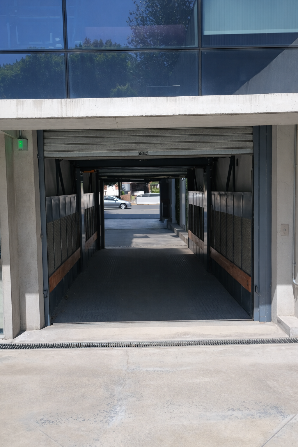 22f96a9d-7f29-42fd-8e27-e0087f5282c3